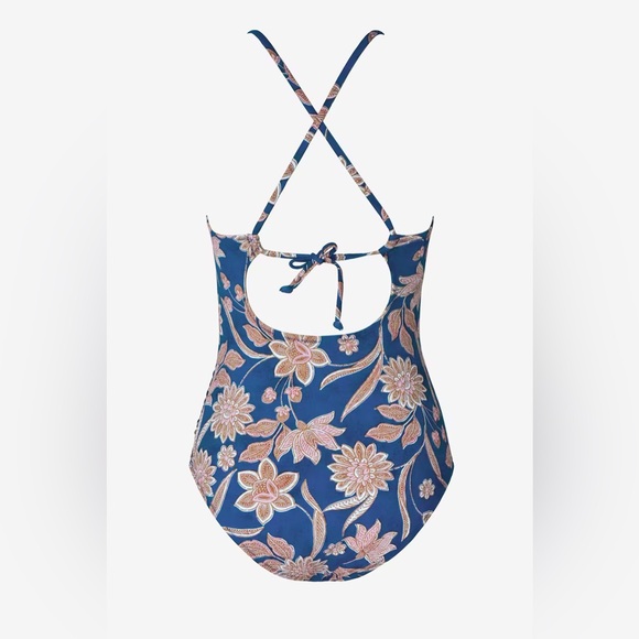 New With Tags Cupshe Flower Cutout Ruching One Piece Swimsuit Size Medium - Picture 5 of 7